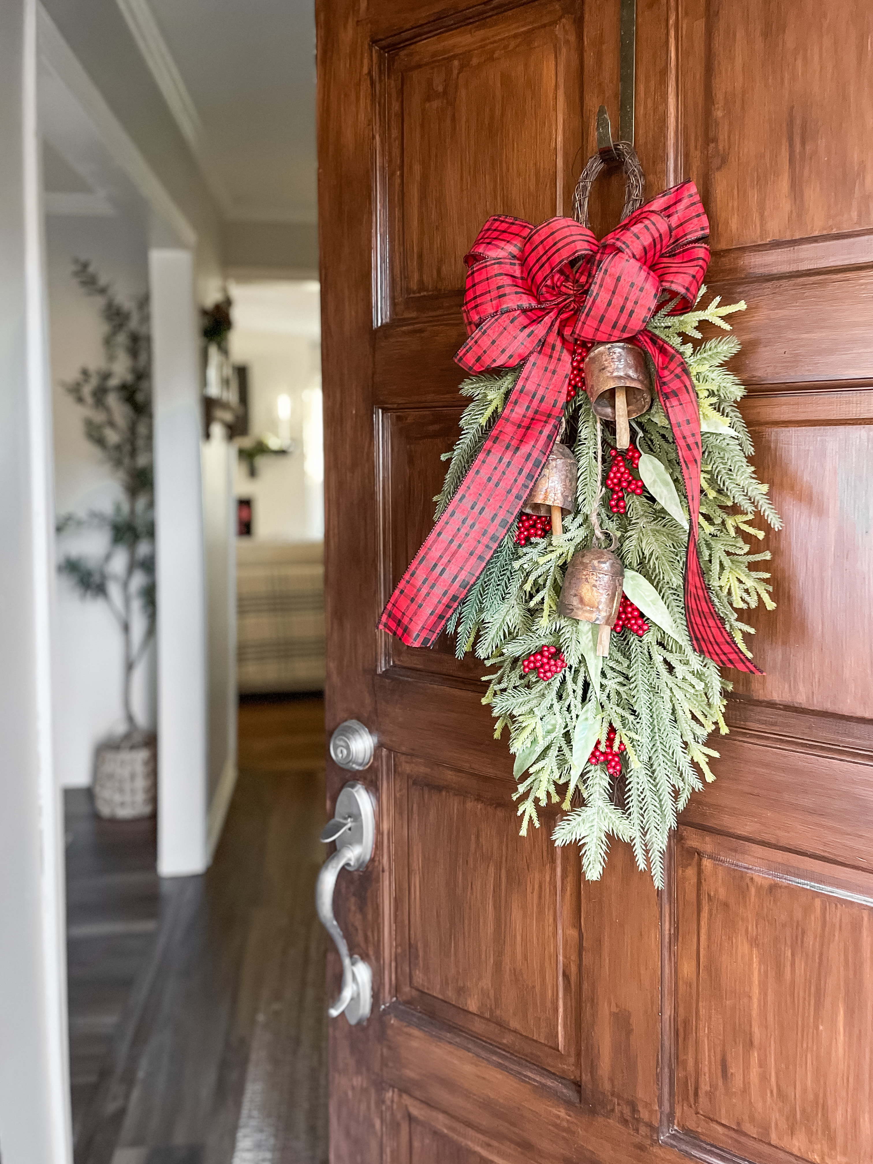 Create your Christmas Swag Wreath